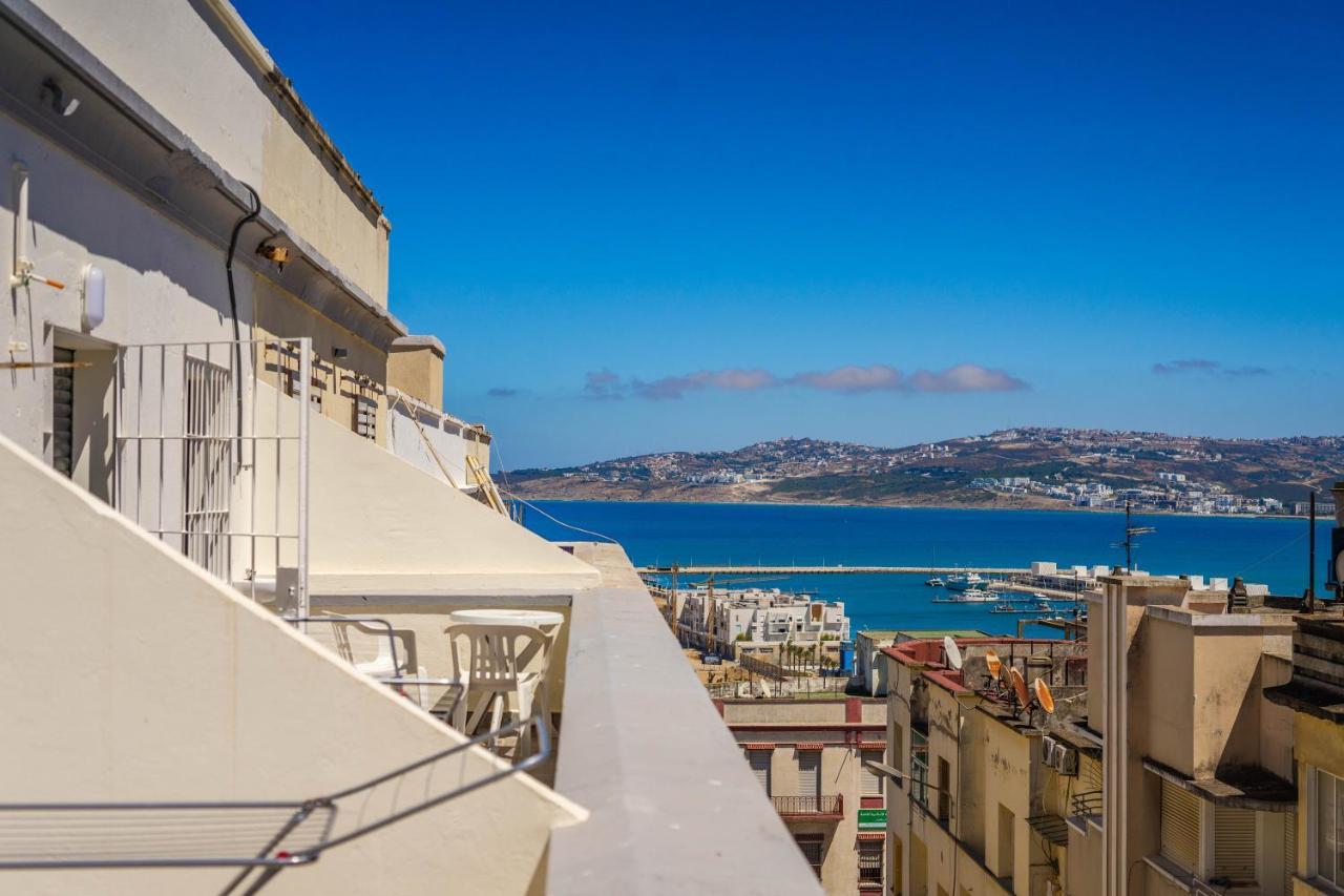 Velasquez Appartements Fast Wifi And Ocean View Tanger Exteriér fotografie