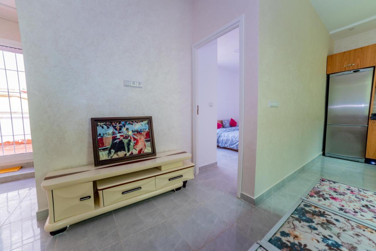 Velasquez Appartements Fast Wifi And Ocean View Tanger Exteriér fotografie